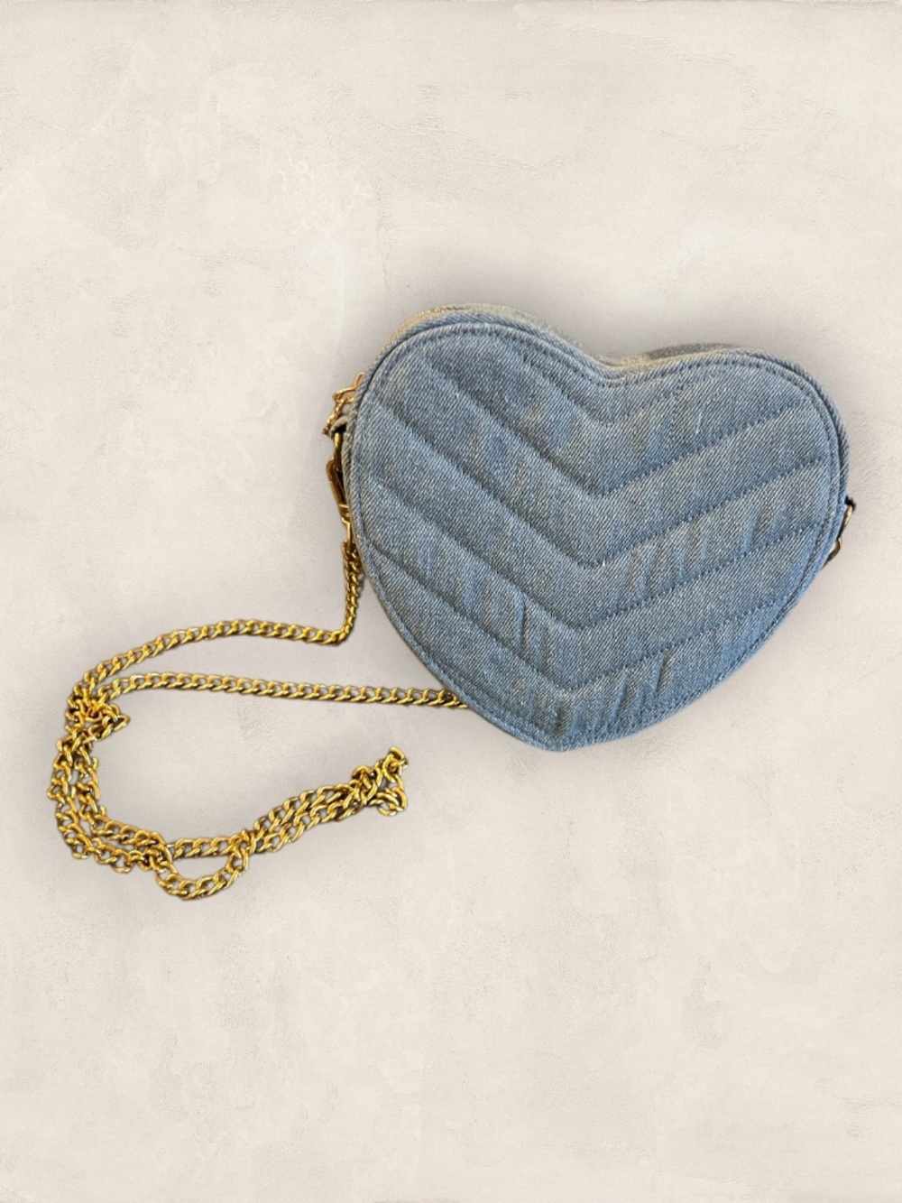 Heart Shaped Denim Crossbody Bag Quilted Blue w Chain & Extra Straps - Picture 3 of 13